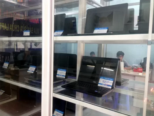 Laptop Cũ