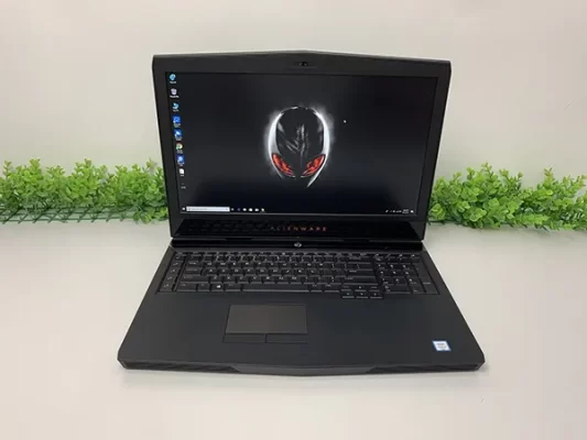 Laptop Alienware cũ được đánh giá cao vì nhiều tính năng
