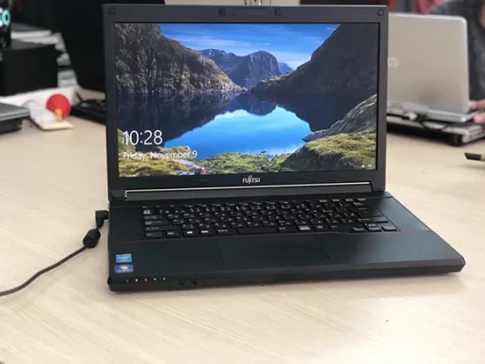 Fujitsu là thương hiệu laptop nổi tiếng tại thị trường Nhật Bản