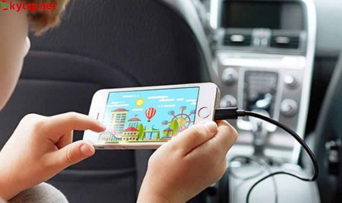 Vừa sạc vừa dùng là nguyên nhân khiến pin iPhone bị chai