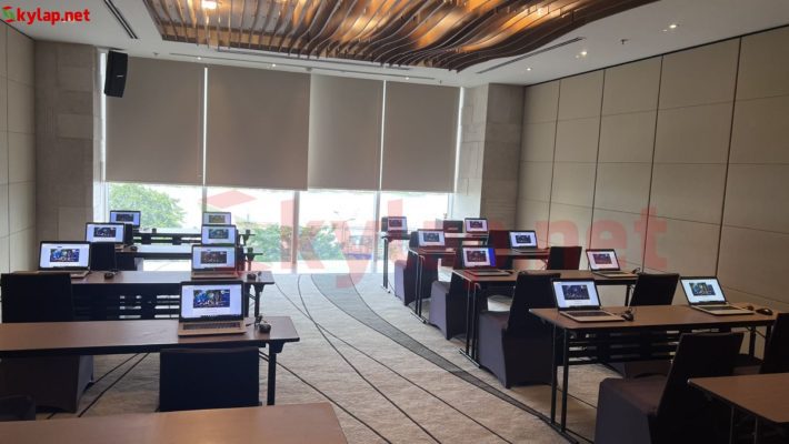 cho thuê laptop sự kiện